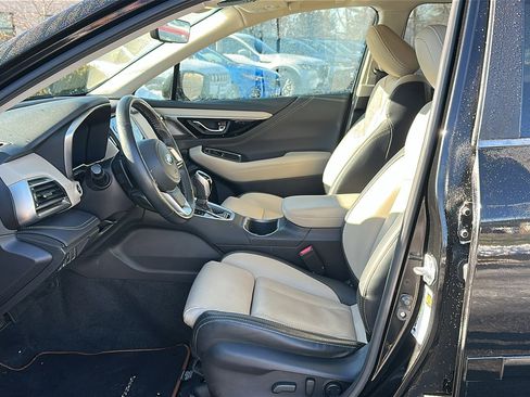 Used 2021 Subaru Outback Limited image 9