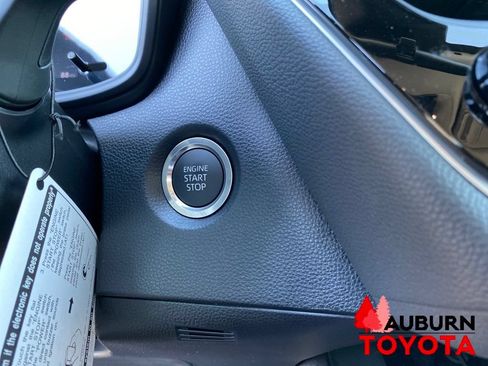 New 2026 Toyota Corolla LE FWD image 32