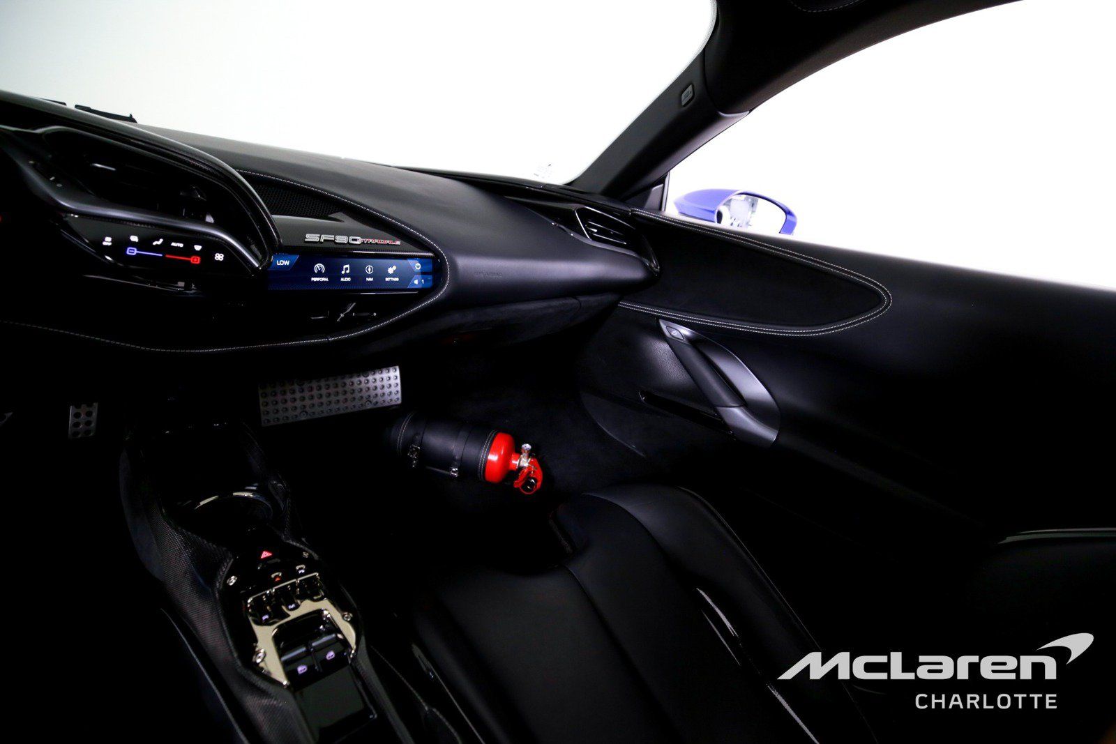 Used 2022 Ferrari SF90 Stradale AWD/4WD image 15