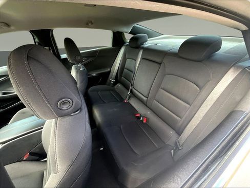 Used 2024 Chevrolet Malibu LT FWD image 23