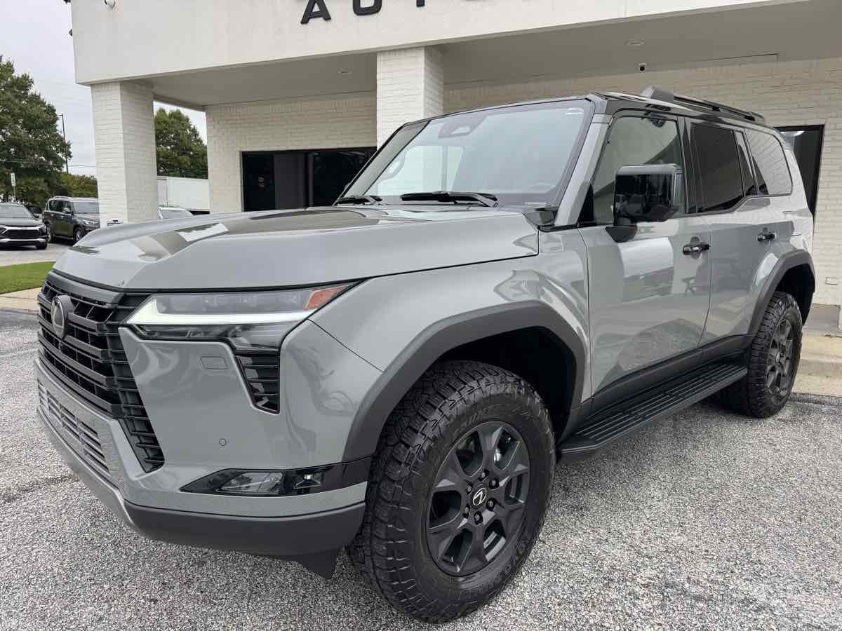 Used 2025 Lexus GX 550 AWD/4WD image 38
