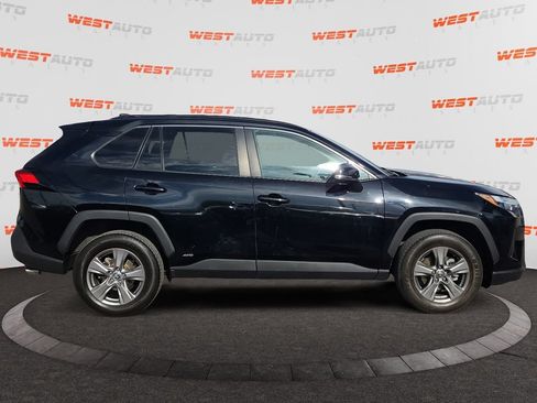 Used 2023 Toyota RAV4 XLE w/ Convenience Package AWD/4WD image 6