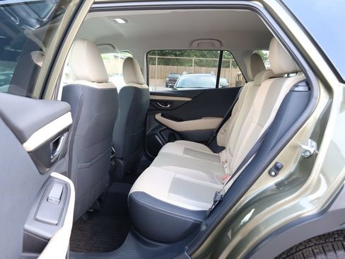 Certified 2025 Subaru Outback Premium AWD/4WD image 19