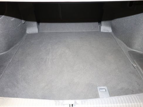 Used 2021 Toyota Avalon Limited FWD image 21