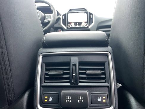 Used 2023 Subaru Forester Touring image 7