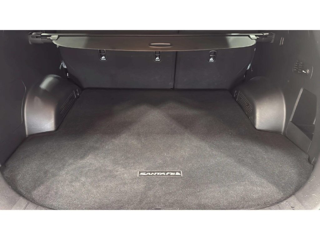 Used 2023 Hyundai Santa Fe XRT FWD image 7