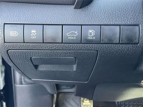 Used 2021 Toyota Camry LE image 15