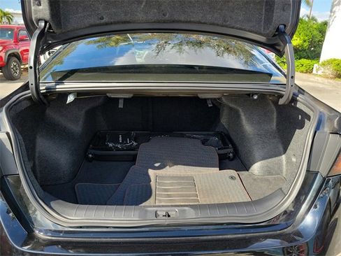 Used 2024 Nissan Altima 2.5 SR w/ SR Premium Package image 5