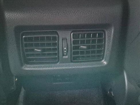 Used 2025 Toyota Camry SE w/ Convenience Package FWD image 16