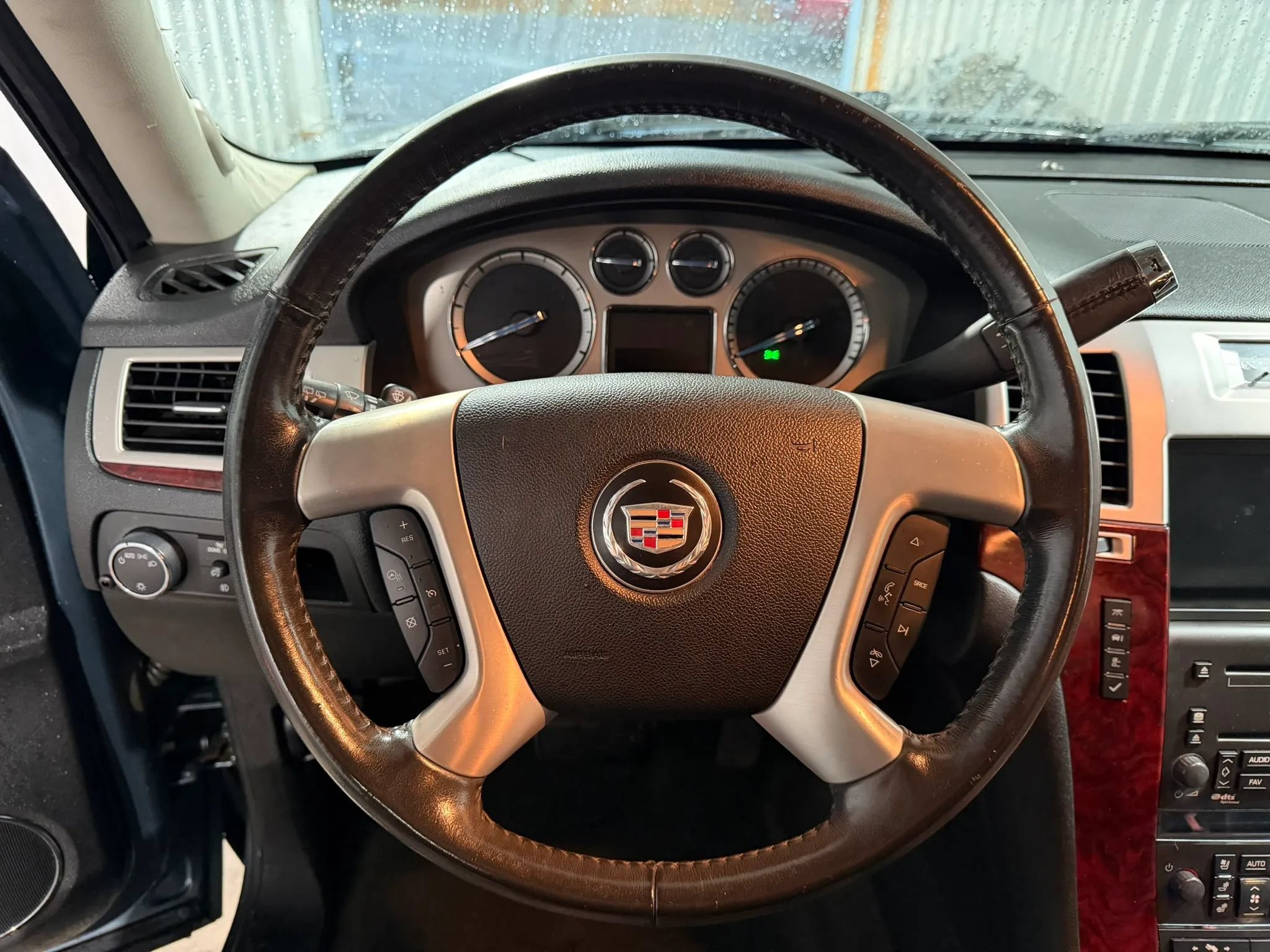 Used 2009 Cadillac Escalade 2WD image 30