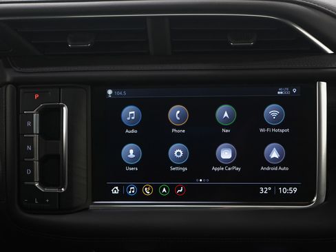 Used 2021 GMC Yukon XL Denali w/ Denali Premium Package image 19