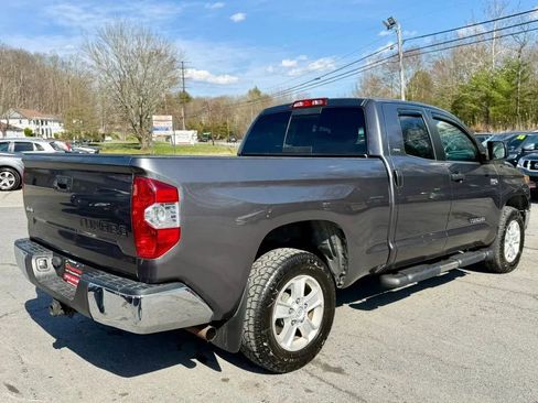 Used 2018 Toyota Tundra SR5 image 8