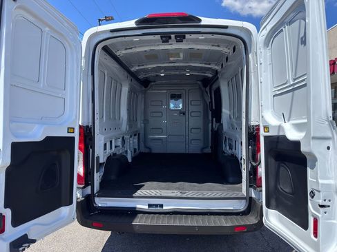 Used 2024 Ford Transit 250 148 Medium Roof w/ Load Area Protection Package RWD image 34