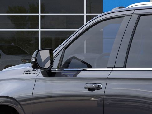 New 2025 Chevrolet Tahoe High Country image 12