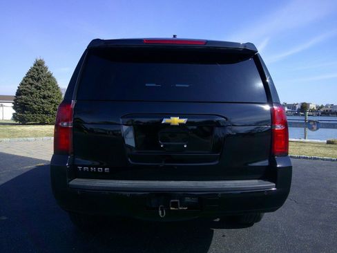 Used 2019 Chevrolet Tahoe LT image 17