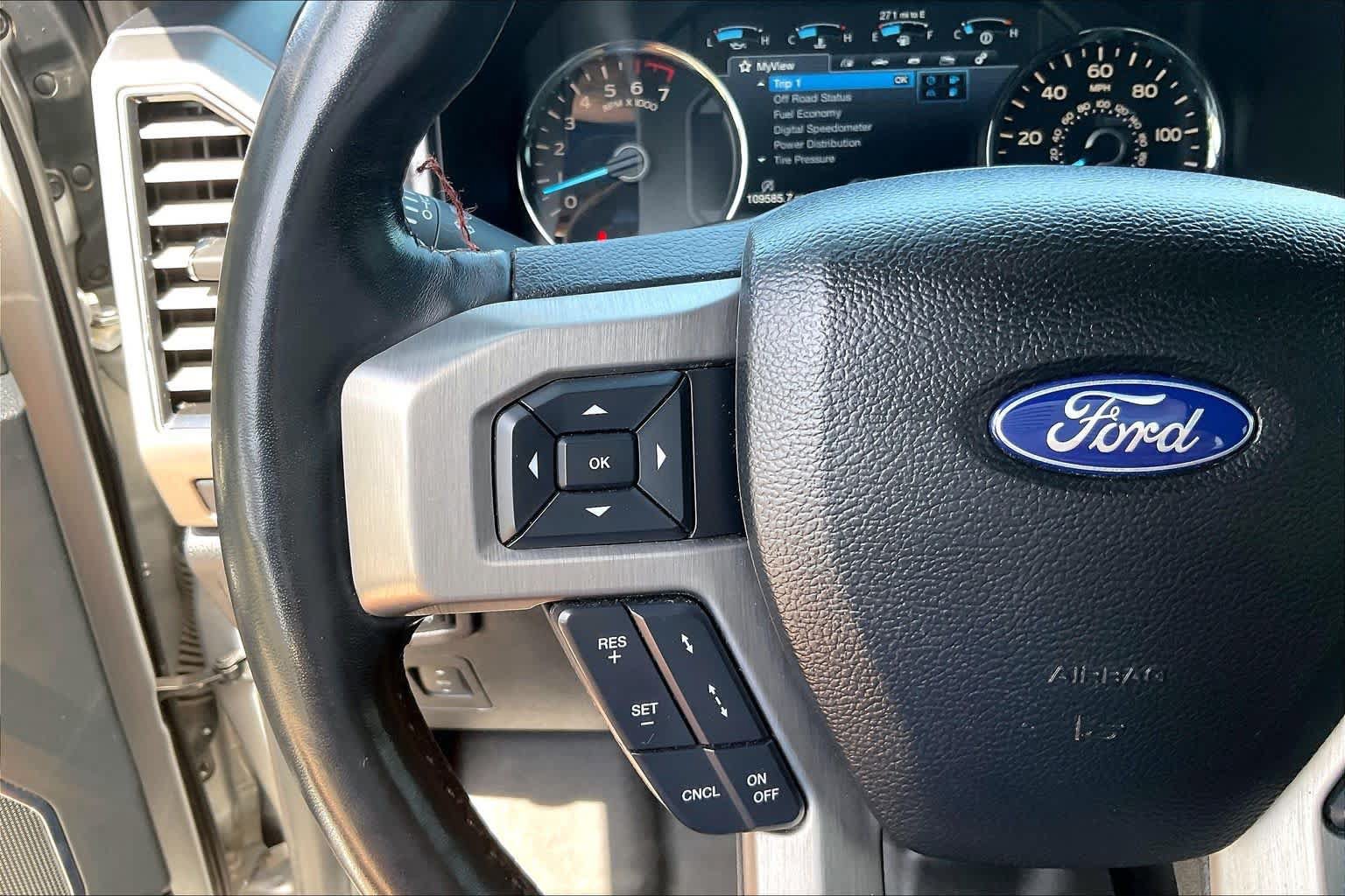 Used 2018 Ford F150 Platinum w/ Equipment Group 701A Luxury AWD/4WD image 23