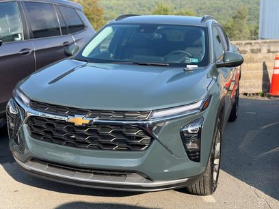 New 2026 Chevrolet Trax LT w/ Driver Confidence Package