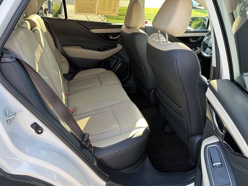 Used 2023 Subaru Outback Limited AWD/4WD image 13