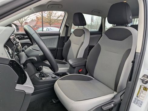 Used 2022 Volkswagen Taos S w/ IQ Drive S Package image 24