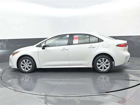 New 2026 Toyota Corolla LE image 21