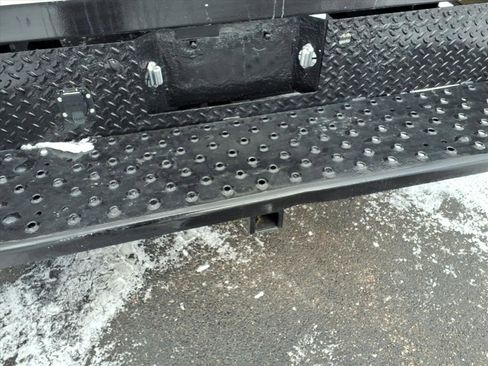 Used 2019 Chevrolet Express 3500 w/ Power Convenience Package image 17