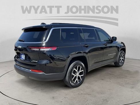 Used 2024 Jeep Grand Cherokee L Limited AWD/4WD image 5