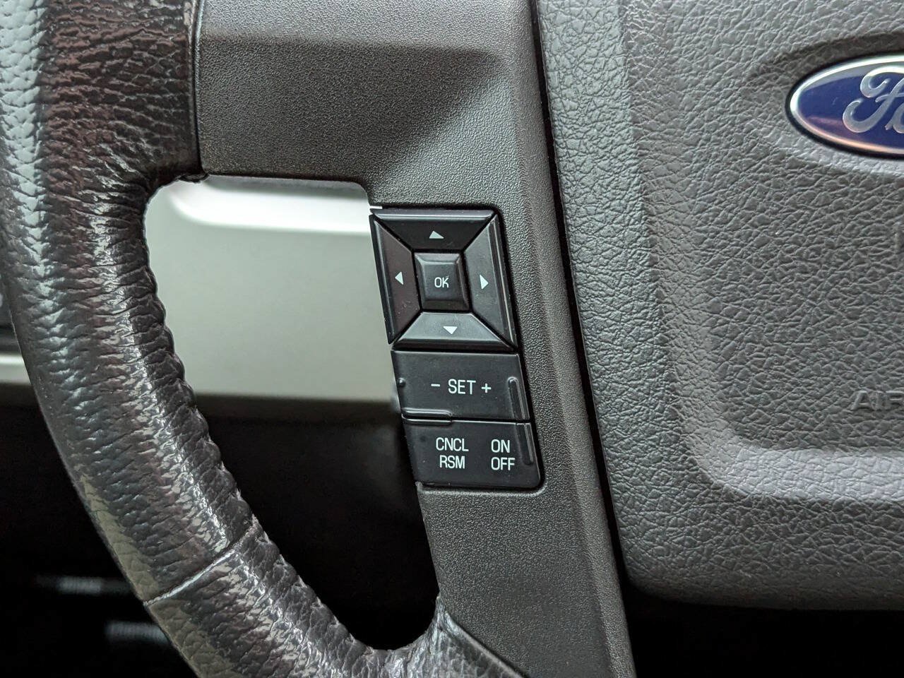 Used 2013 Ford F150 FX4 w/ Luxury Equipment Group AWD/4WD image 25