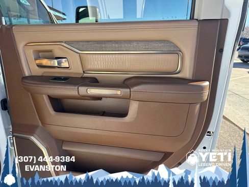 Used 2024 RAM 2500 Limited image 16