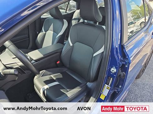 Used 2025 Toyota Camry SE FWD image 10