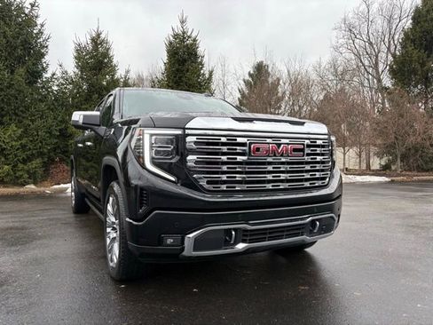 Certified 2024 GMC Sierra 1500 Denali w/ Denali Reserve Package image 9