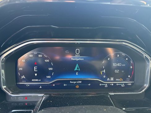 Used 2024 Chevrolet Silverado 3500 High Country w/ Technology Package image 10