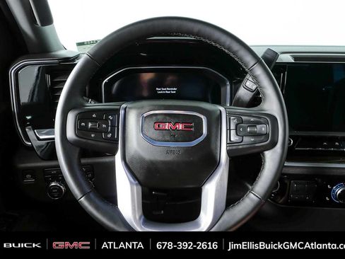 Certified 2025 GMC Sierra 1500 Elevation AWD/4WD image 9
