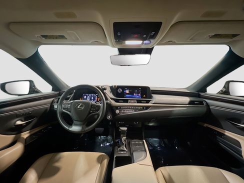 Used 2021 Lexus ES 350 w/ Premium Package image 16