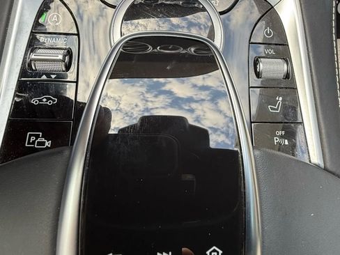 Used 2018 Mercedes-Benz S 560 Sedan image 39