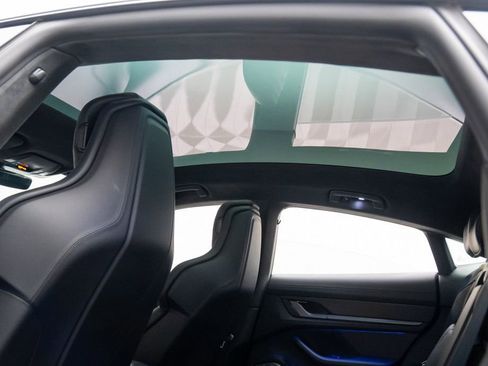 Used 2021 Porsche Taycan Turbo S image 18