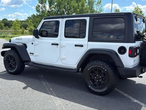 Used 2023 Jeep Wrangler Unlimited Sport AWD/4WD image 10