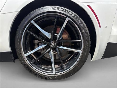 Used 2021 Toyota Supra w/ Safety & Technology Package RWD image 9