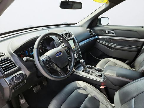 Used 2019 Ford Explorer Sport AWD/4WD image 11