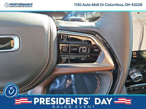 New 2025 Jeep Grand Cherokee Summit w/ Adv Protech Group IV image 29