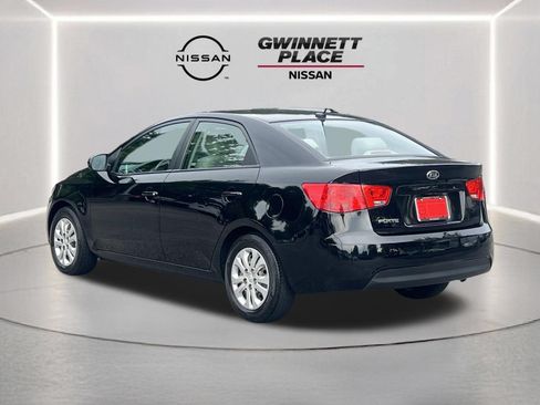 Used 2012 Kia Forte LX FWD image 19