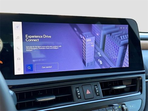 Used 2024 Lexus ES 350 w/ Luxury Package image 32