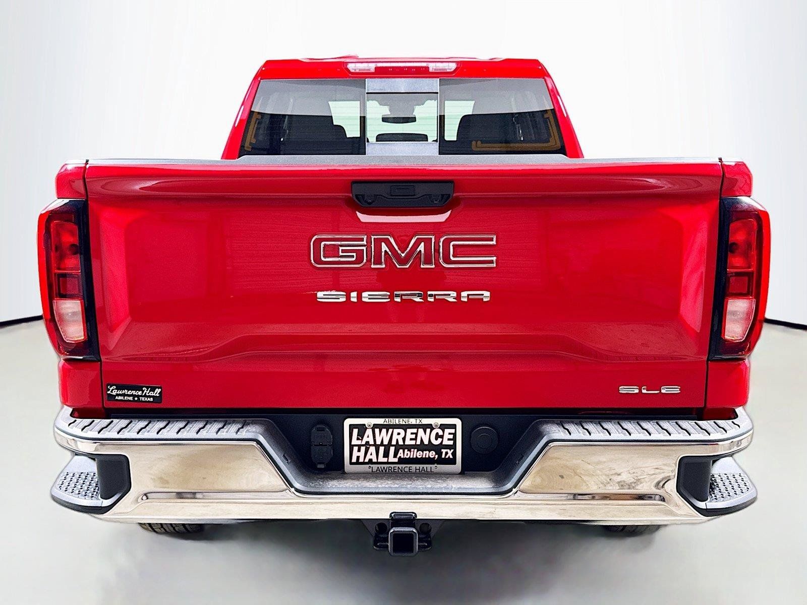 New 2026 GMC Sierra 1500 SLE w/ Preferred Package RWD image 4