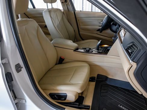 Used 2014 BMW 328i Sedan image 31