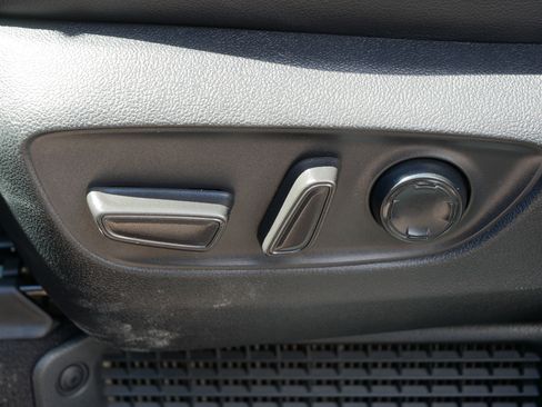 Used 2021 Toyota Sienna XSE FWD image 20