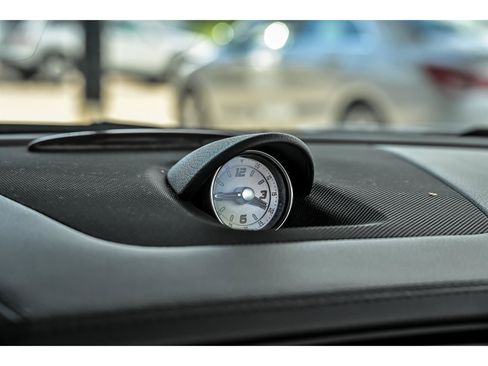 Used 2015 Mercedes-Benz SL 550 image 17