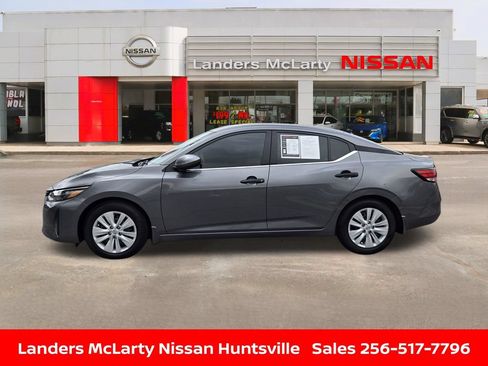 Used 2025 Nissan Sentra S FWD image 8
