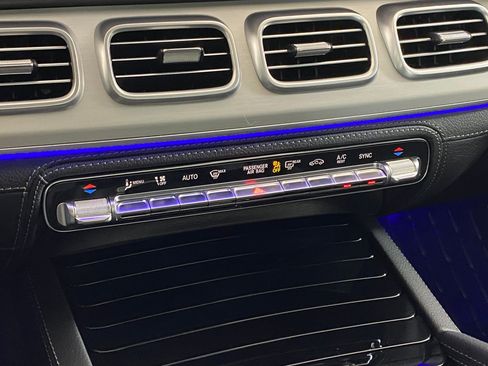 Certified 2024 Mercedes-Benz GLE 580 4MATIC image 26