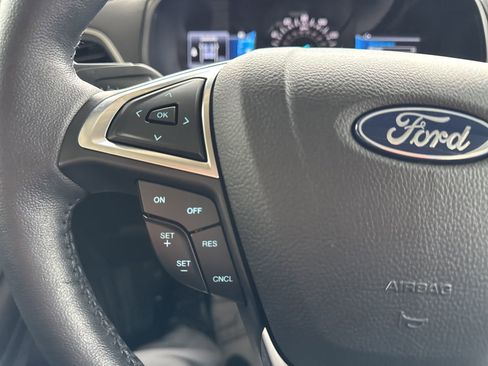 Certified 2024 Ford Edge SEL w/ Convenience Package image 30