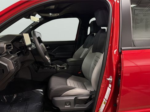 Used 2026 Toyota Tacoma TRD Off-Road AWD/4WD image 23