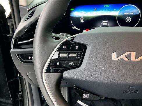 Used 2025 Kia Niro Wind w/ Wind Preserve Package image 24